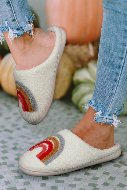 Zapatillas de casa de invierno de felpa con arco iris blanco brillante