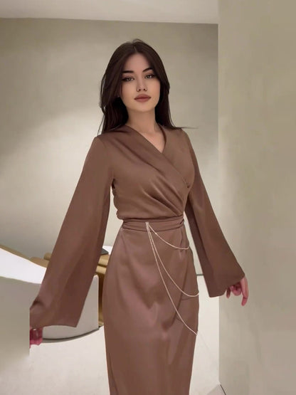 Robe taille longue élégante de couleur unie pour femmes