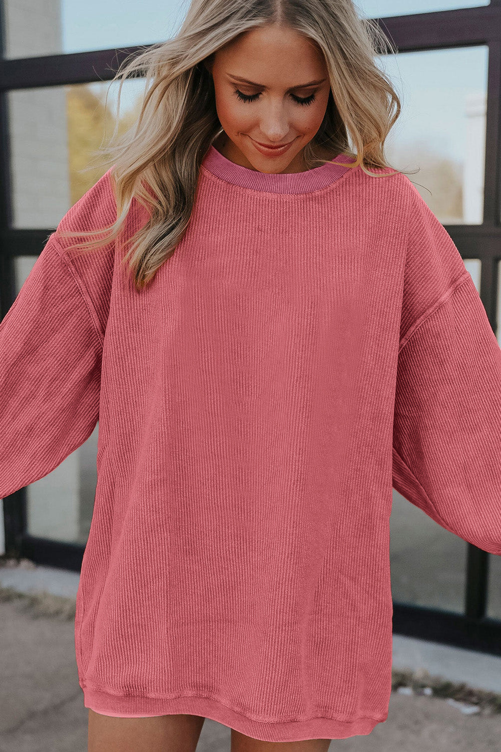 Sweat-shirt surdimensionné côtelé rose fraise