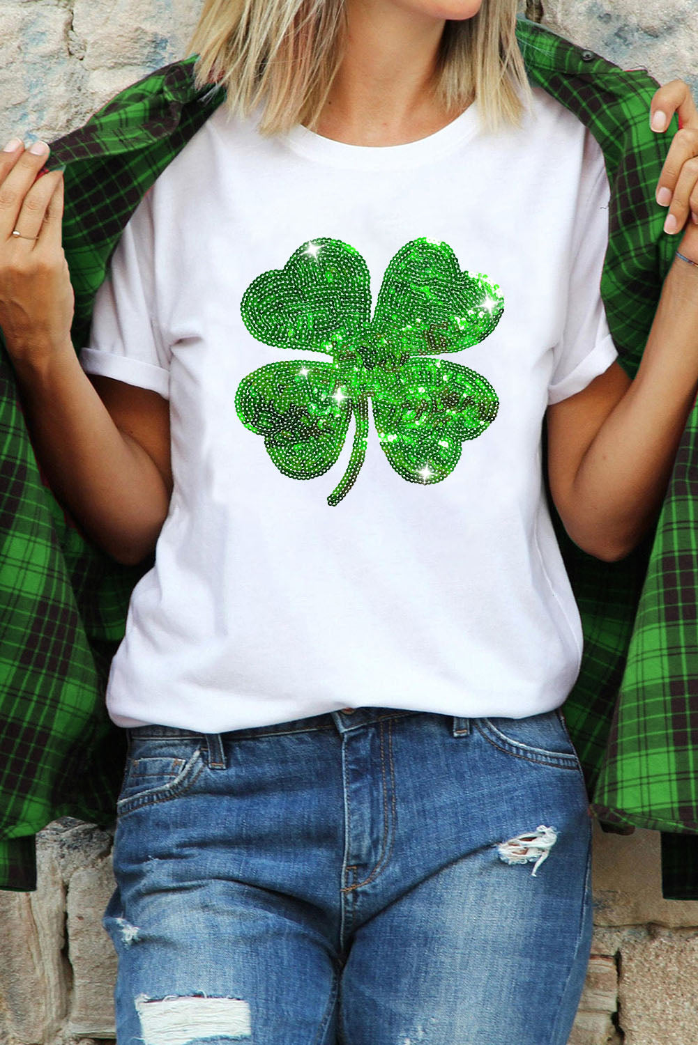 T-shirt graphique blanc à patch trèfle à sequins de la Saint-Patrick