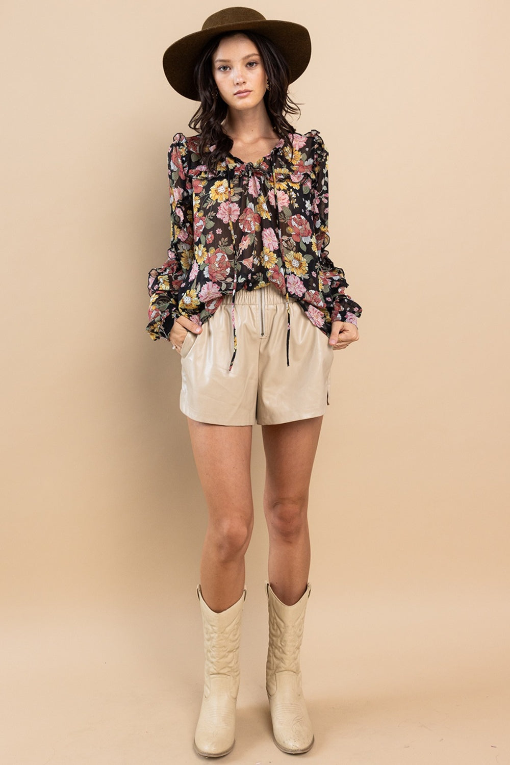 Ces Femme Blouse florale à manches longues et bordure à volants