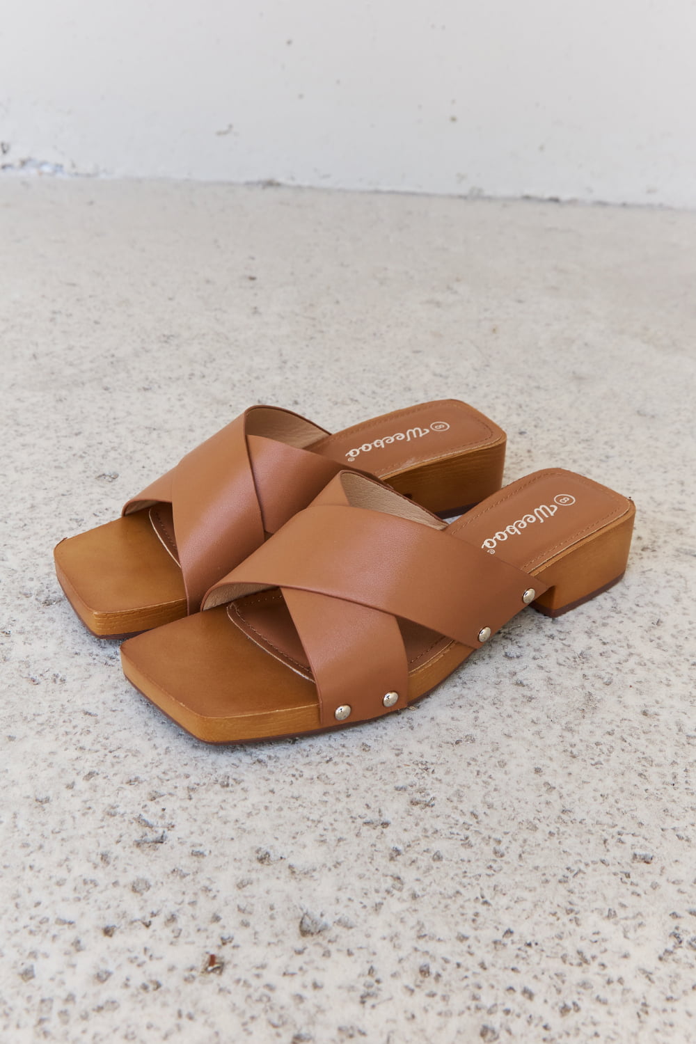 Weeboo Step Into Summer Criss Cross Sabots en bois Marron