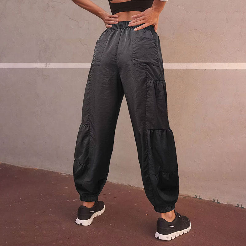 Women's Layered Pleated Pocket Loose Trousers