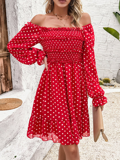 Robe smockée à pois et manches longues