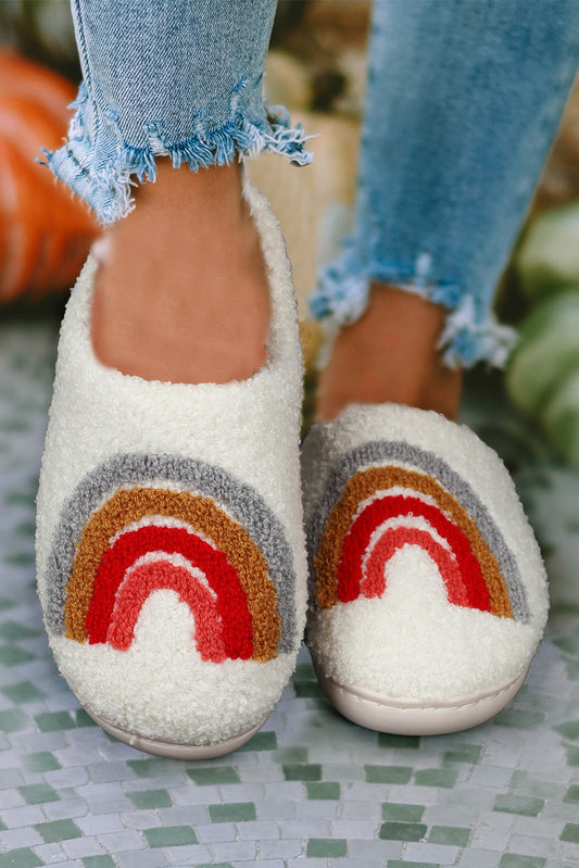 Zapatillas de casa de invierno de felpa con arco iris blanco brillante