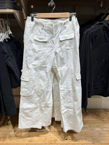 American Retro White Straight-cut Trousers With Multiple Pockets