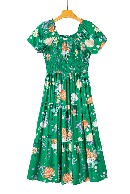 Vestido midi con estampado floral y manga de burbuja fruncido con gradas verde