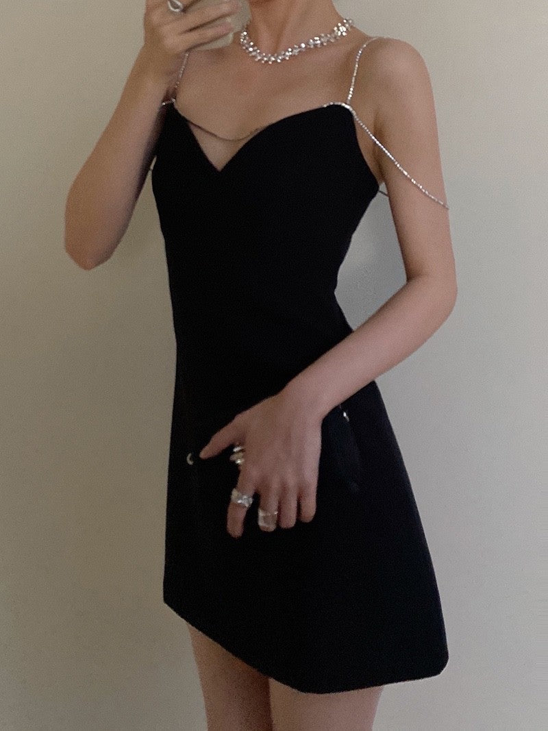 Robe à bretelles robe haut de gamme jupe fête petite robe noire