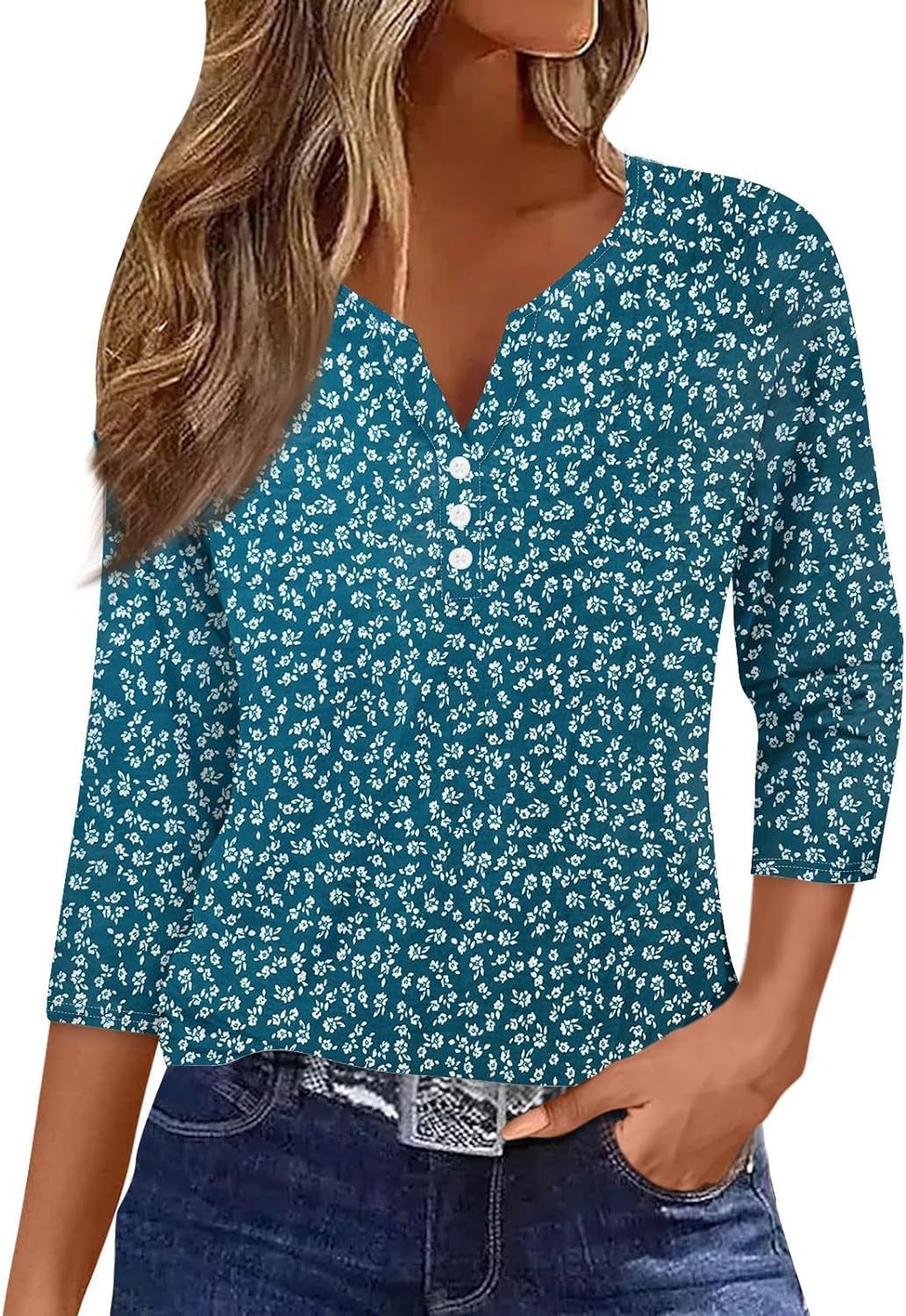 Women's V-neck Three-button 34 Sleeve Solid Color Gradient Floral Top