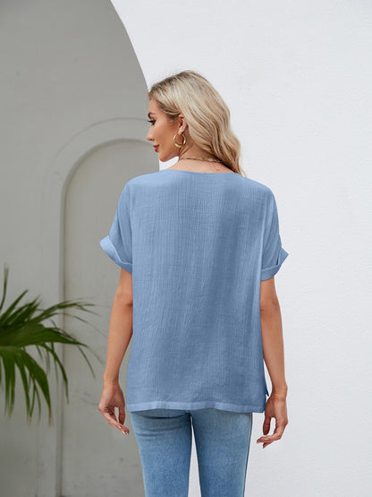 Blusa de manga corta con cuello redondo