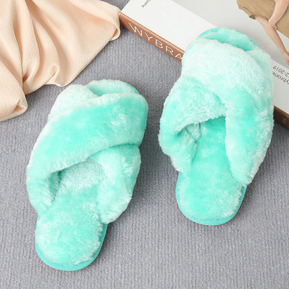 Pantuflas con tiras cruzadas de piel sintética