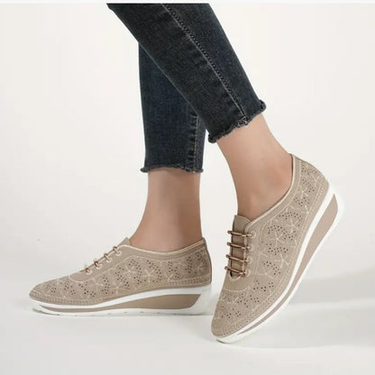 Zapatos casuales con cordones y cuña para mujer