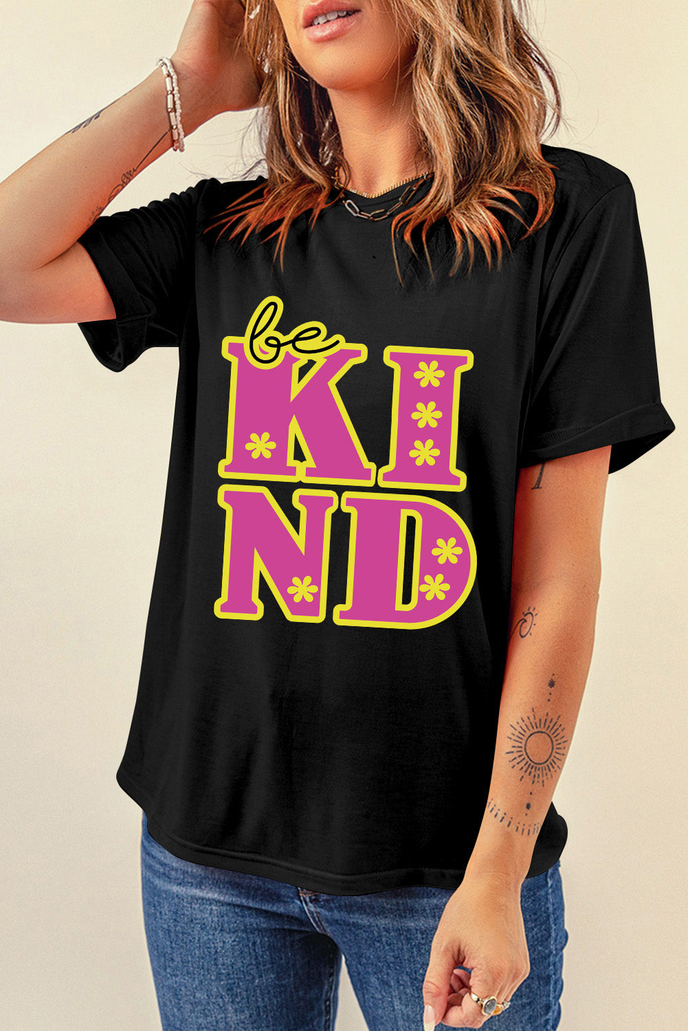 Noir - T-shirt ras du cou graphique à imprimé floral be KIND