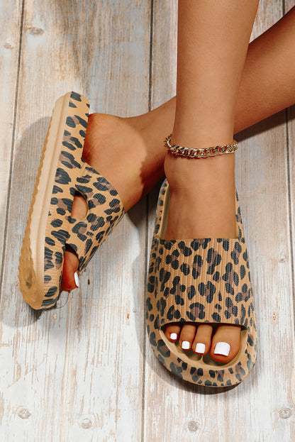 Leopard Print Thick Sole Slip On Slippers