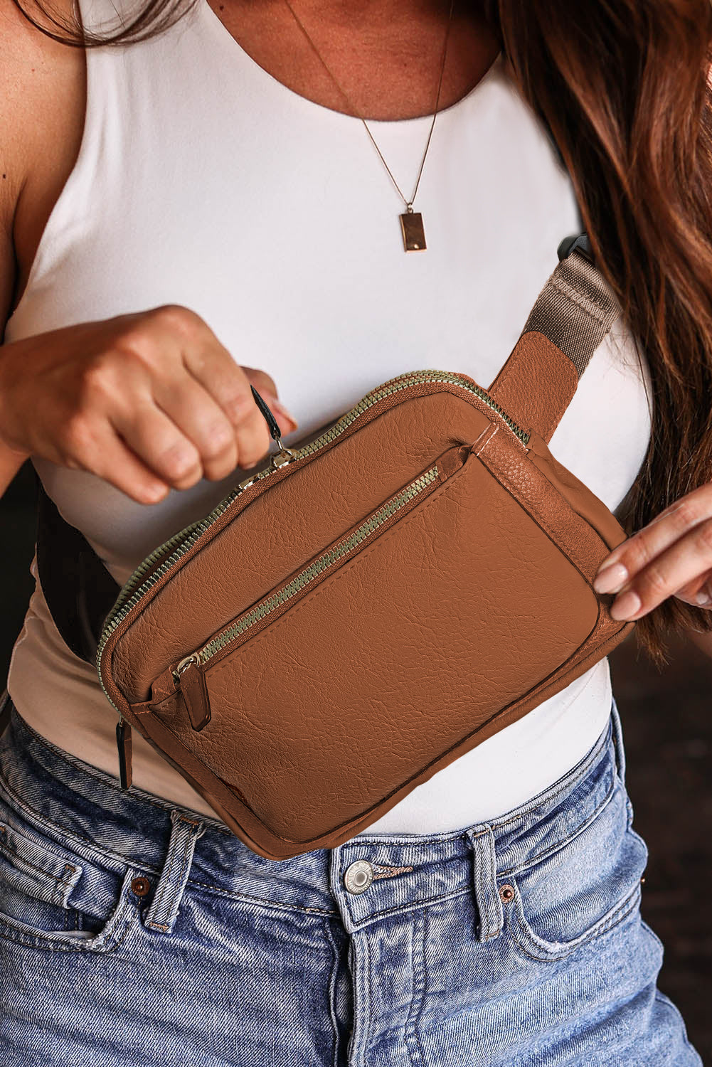 Sac bandoulière multi-zippé minimaliste Camel