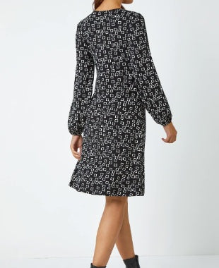 Robe décontractée à manches longues pour femme avec jupe à motif carré 