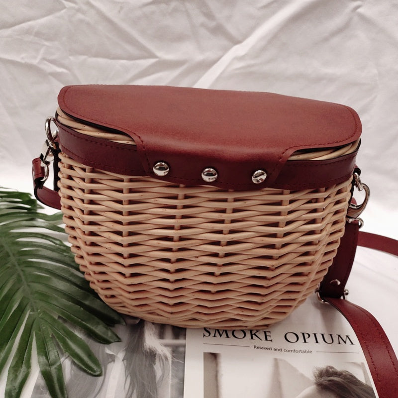 Women's round hand-woven handbag