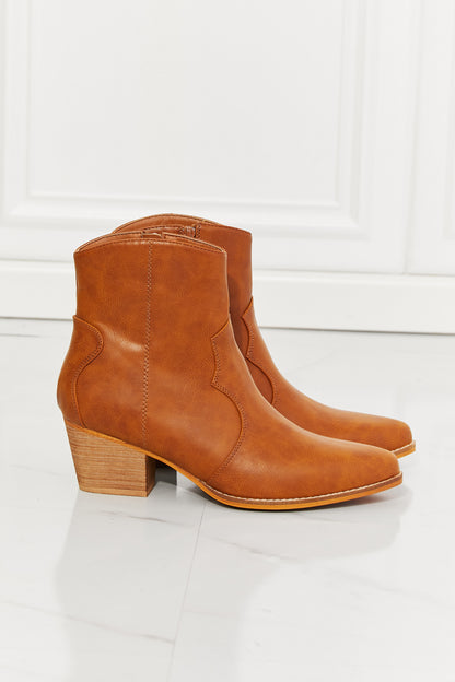 MMShoes Watertower Town Bottines western en simili cuir ocre