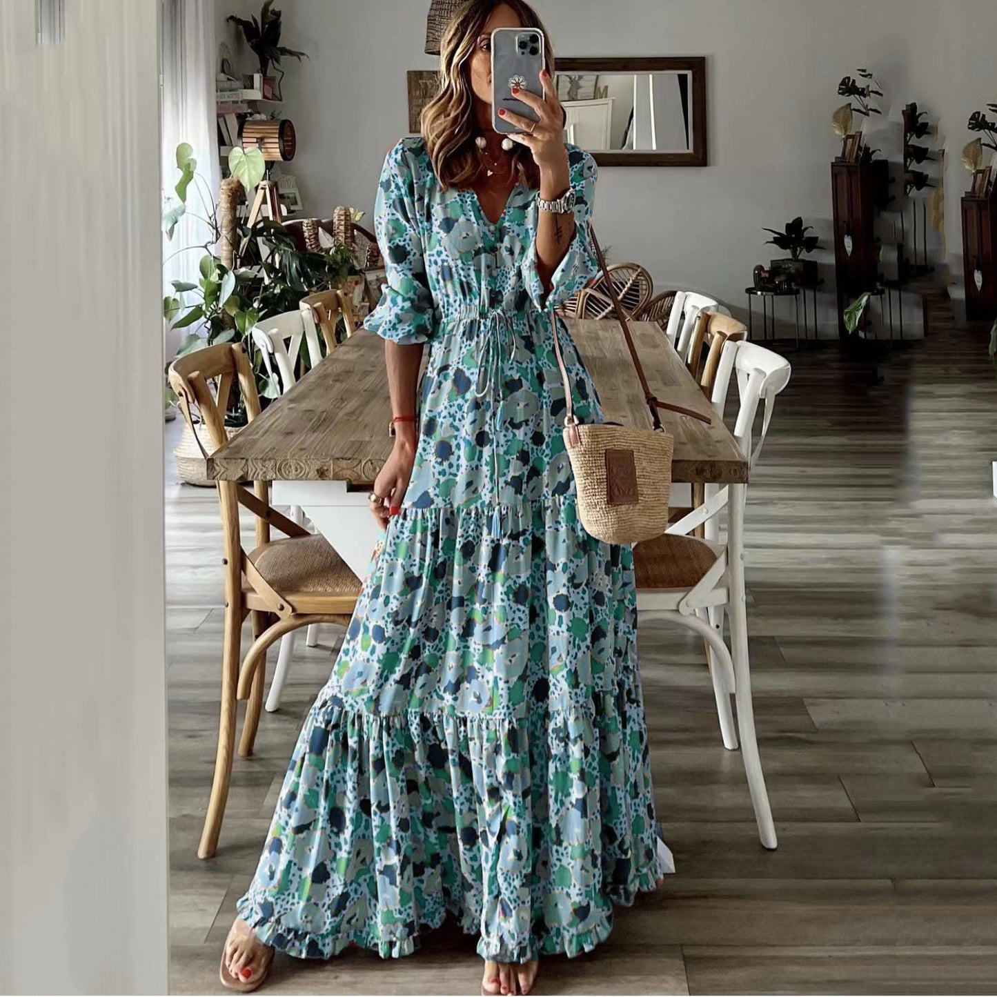 Vestido largo con escote en V y estampado de temperamento europeo y americano para mujer