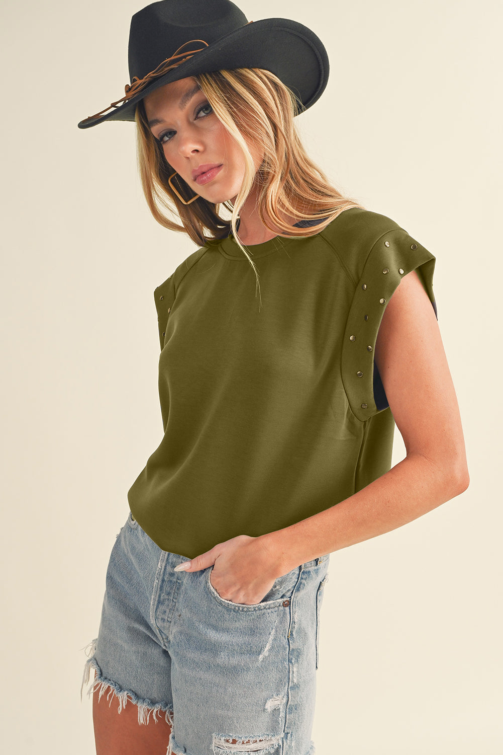 Camiseta con cuello redondo y remache informal verde guacamole