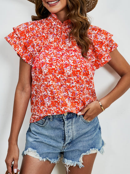 Blusa con mangas con volante y cuello simulado con estampado floral de florecitas