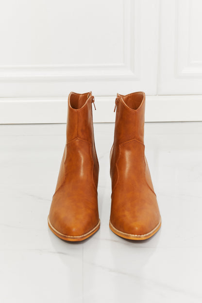 MMShoes Watertower Town Bottines western en simili cuir ocre