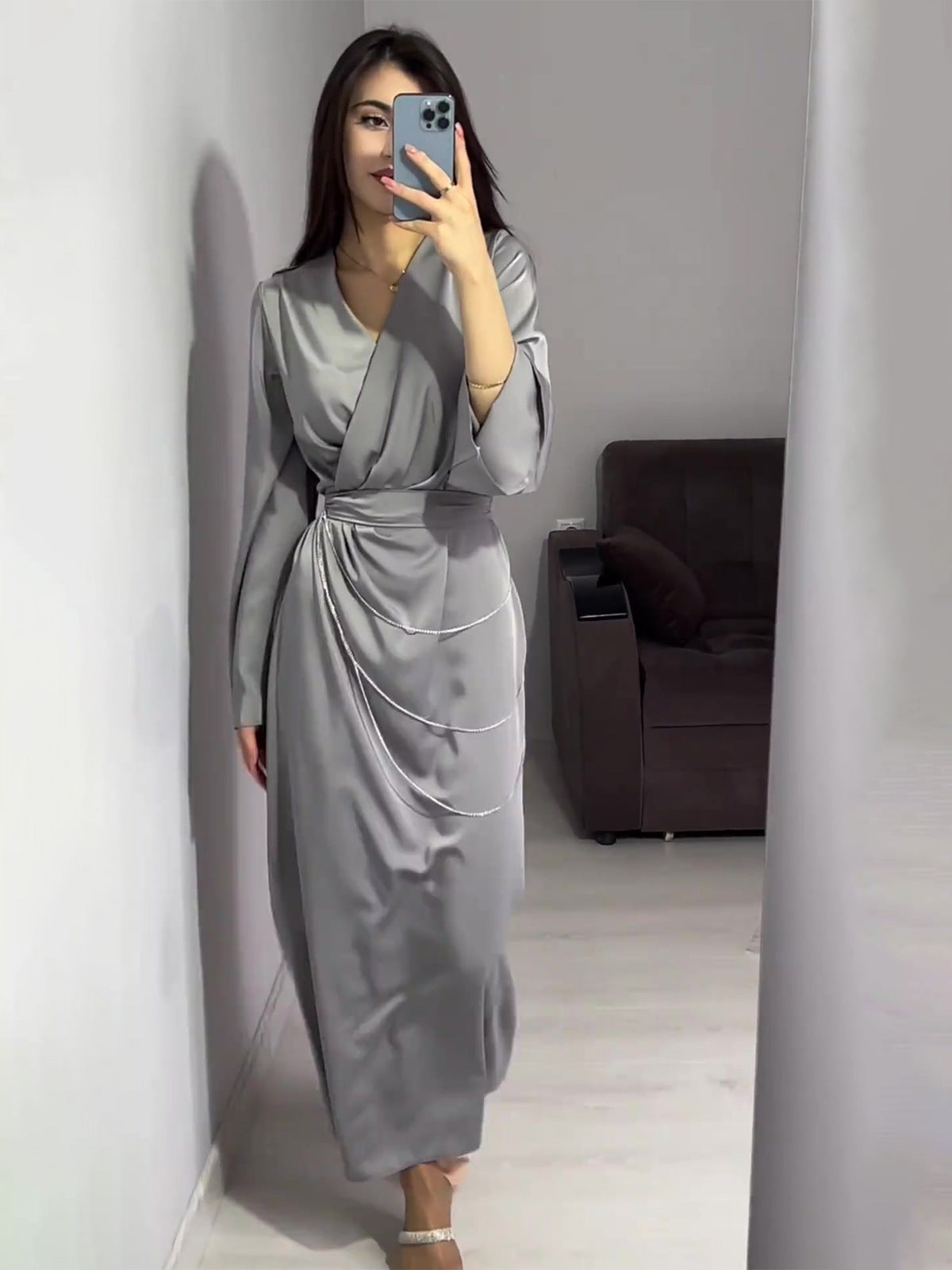 Robe taille longue élégante de couleur unie pour femmes