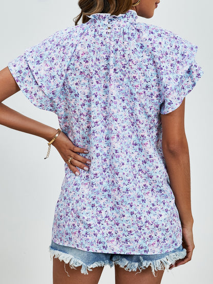 Blusa con mangas con volante y cuello simulado con estampado floral de florecitas