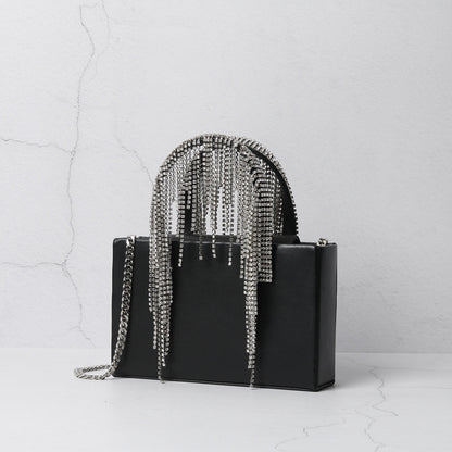 Sac bandoulière à pompon en strass pour femme