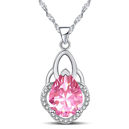 Emma Manor Collier avec pendentif couronne en forme de poire plaqué or blanc 14 carats avec oxyde de zirconium 5A pour femme