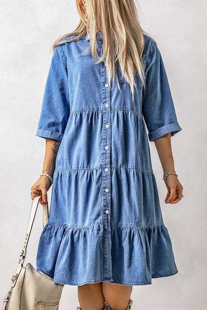 Robe de printemps et d'été avec chemise boutonnée en jean