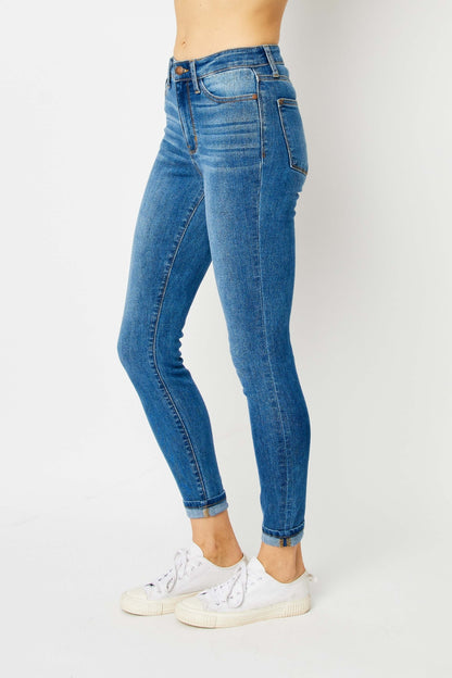 Jean skinny Judy Blue pleine taille à ourlet resserré