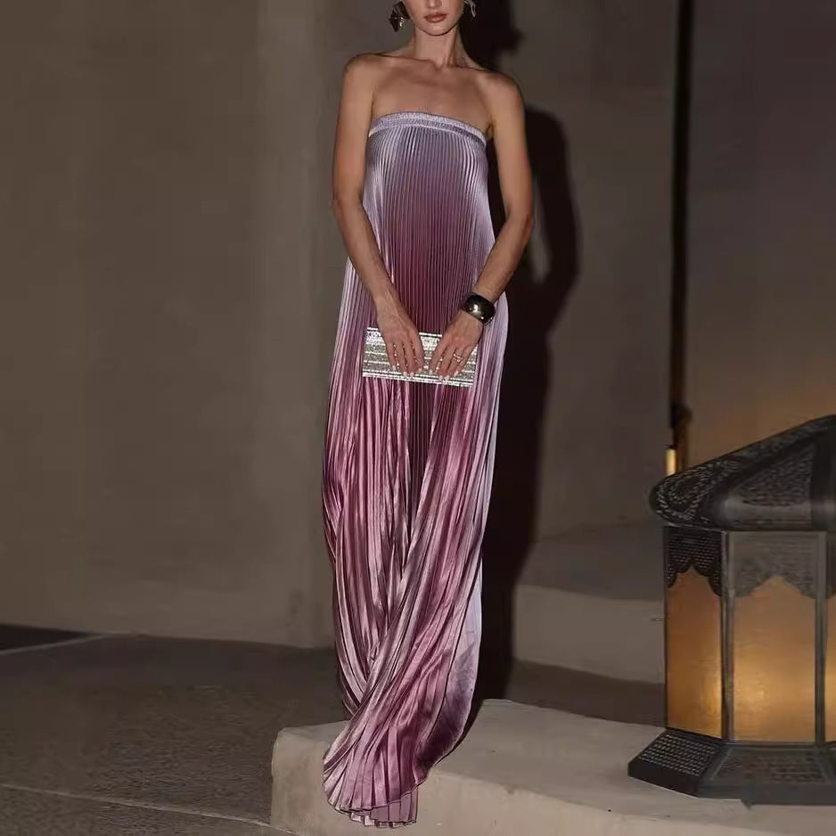 Vestido plisado de sirena con escote en forma de tubo sin mangas a la moda