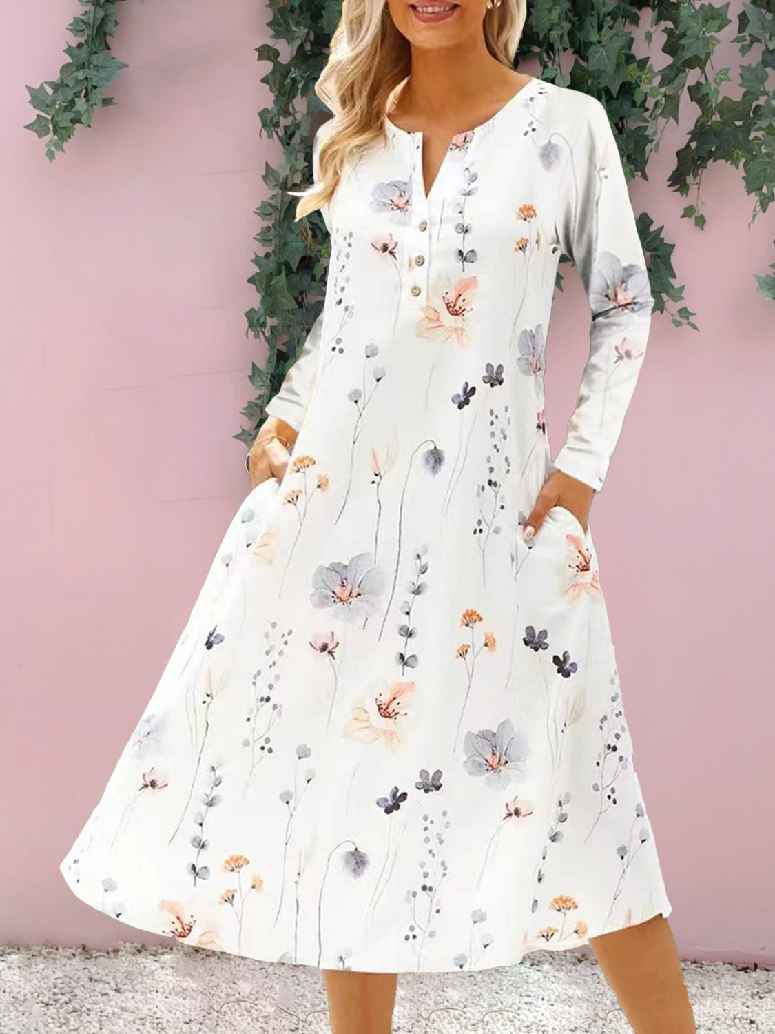 Vestido midi de manga larga con muescas florales