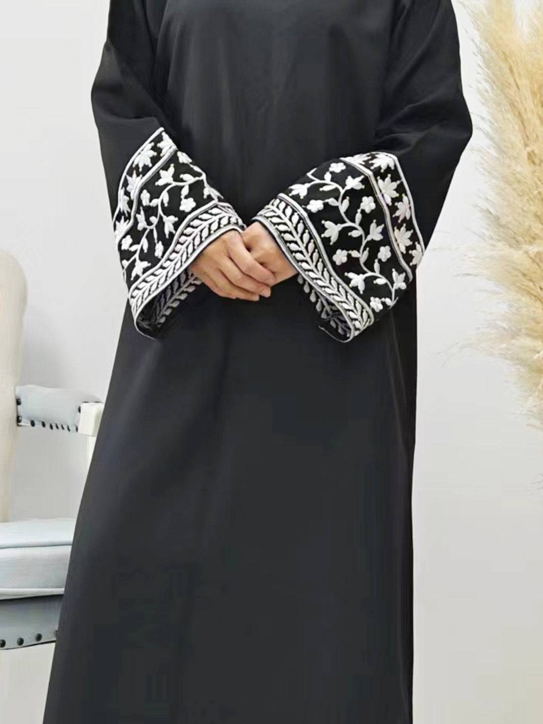 Vestido de manga larga elegante bordado de Dubai