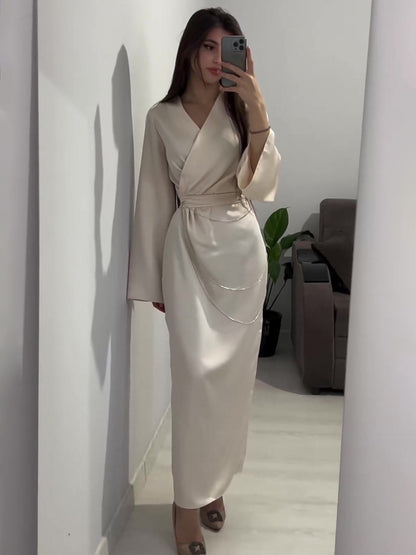 Robe taille longue élégante de couleur unie pour femmes