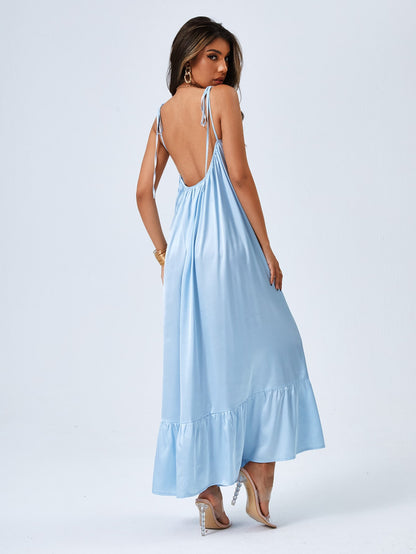 Robe longue dos nu à épaules nouées