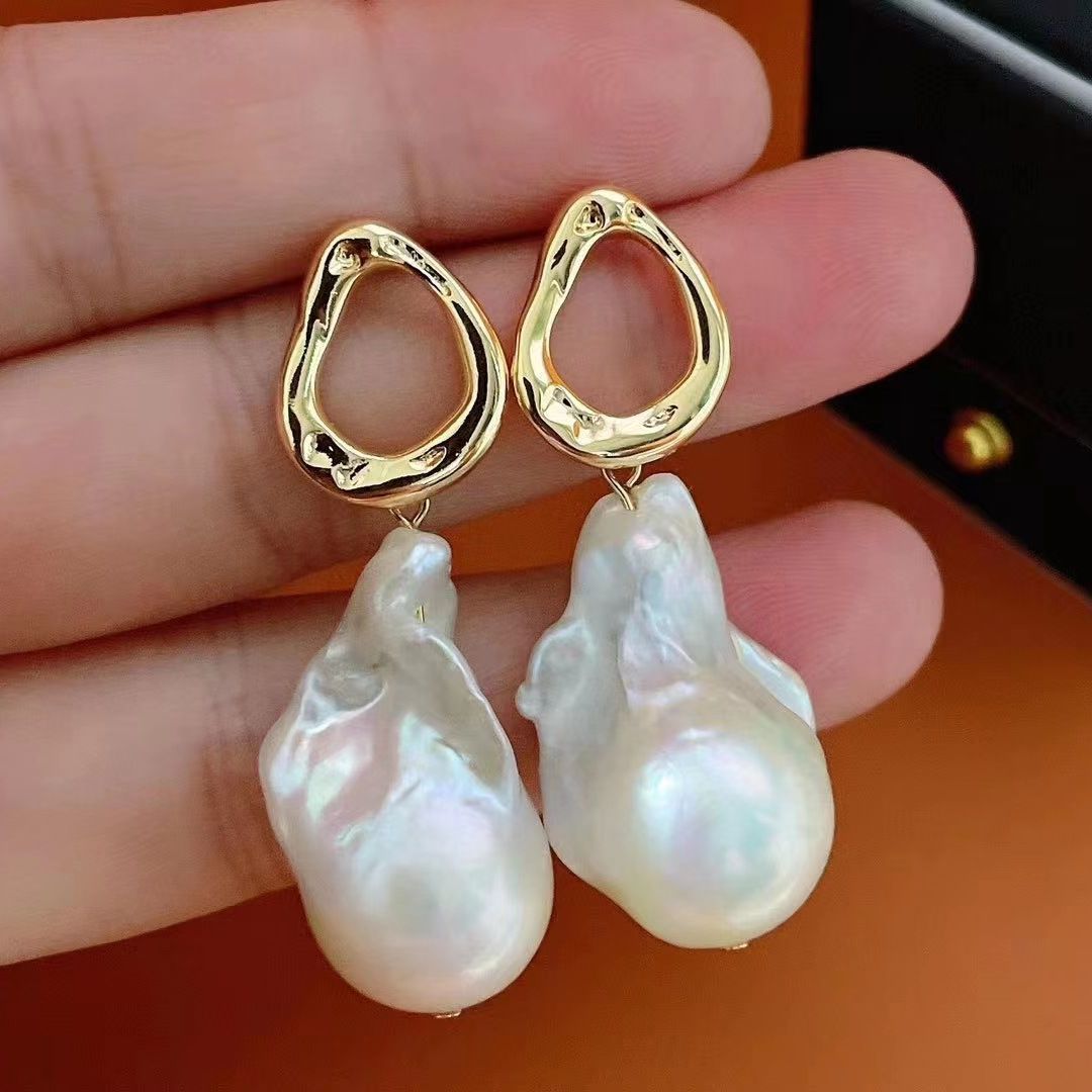 Pendientes De Perlas Barrocas Grandes De Moda