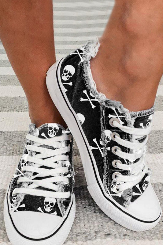 Zapatillas de lona con cordones y estampado de calavera negras