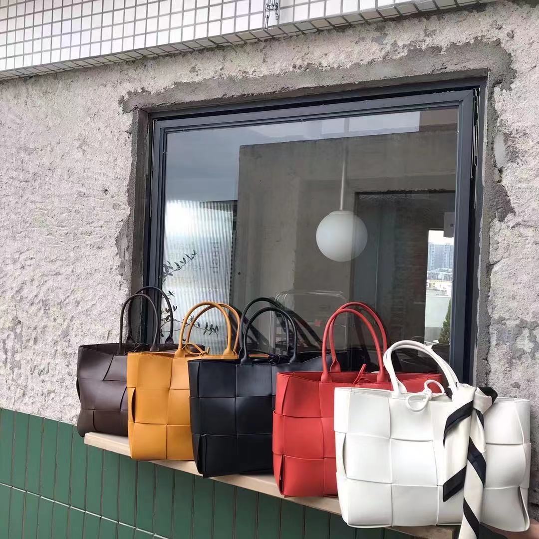 Bolso de mano de cuero tejido europeo y americano para madre e hijo, bolso femenino