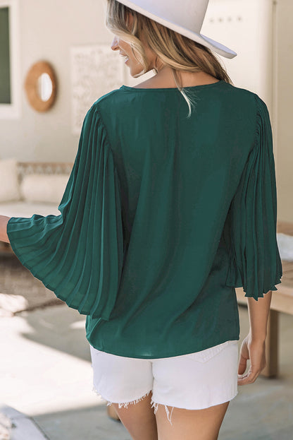 Blusa plisada con cuello en V y mangas acampanadas 3/4 verde negruzco