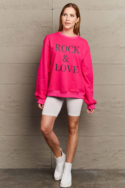 Simply Love Sweat-shirt à col rond ROCK ＆ LOVE en taille réelle