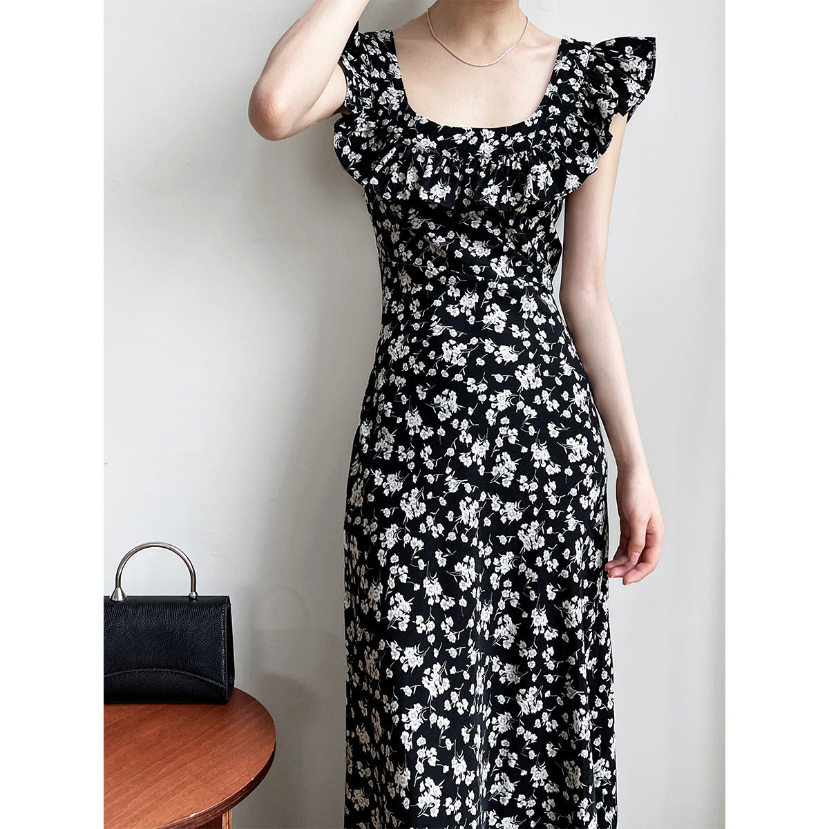 Fashion Personality Ruffled Floral Dress Women