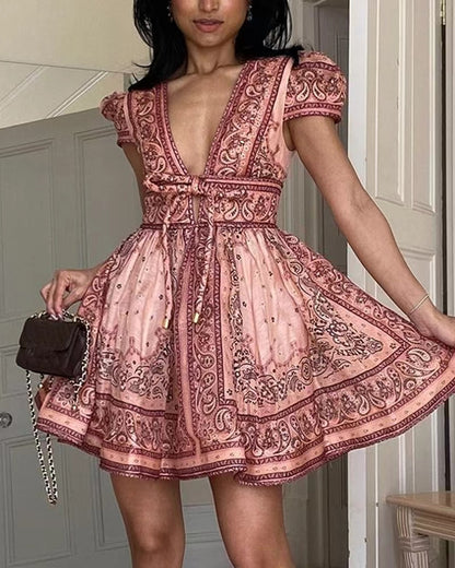 Women's V-neck Printed Short-sleeved Lace-up Dress