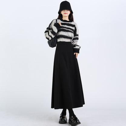 Woolen Skirt Slim Fit Mid-length