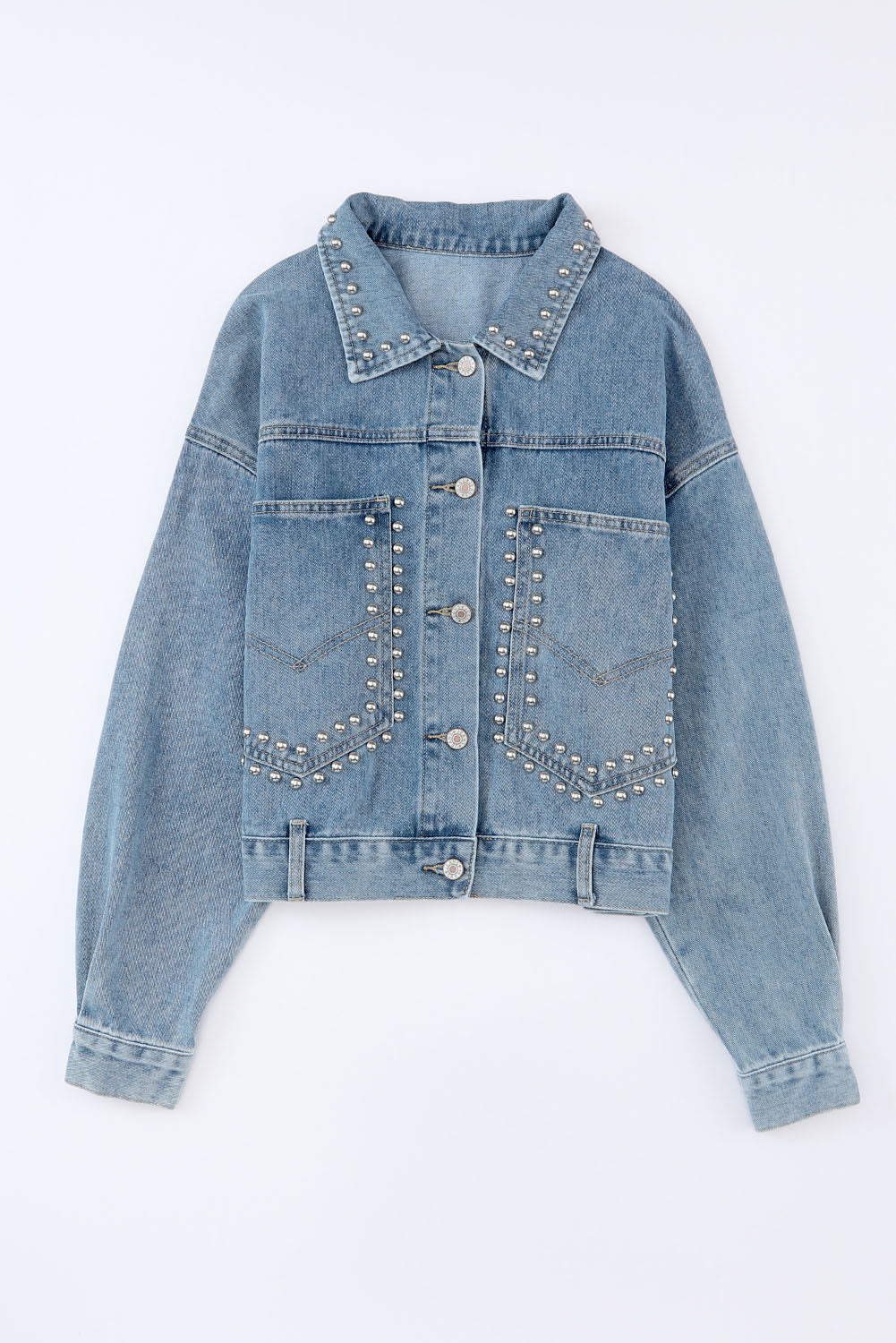 Veste en jean à poches cloutées et rivets bleu ciel