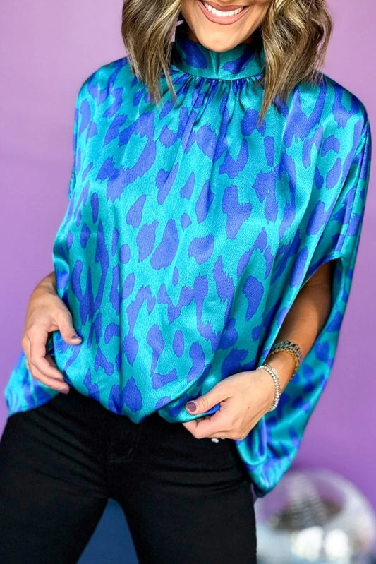 Blusa con cuello simulado y manga de murciélago holgada con estampado de leopardo azul