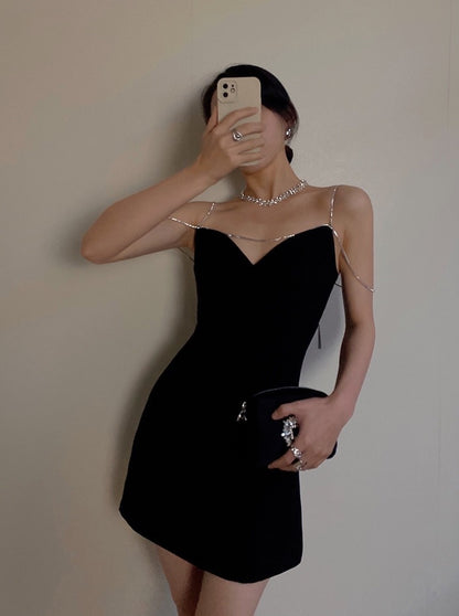 Robe à bretelles robe haut de gamme jupe fête petite robe noire