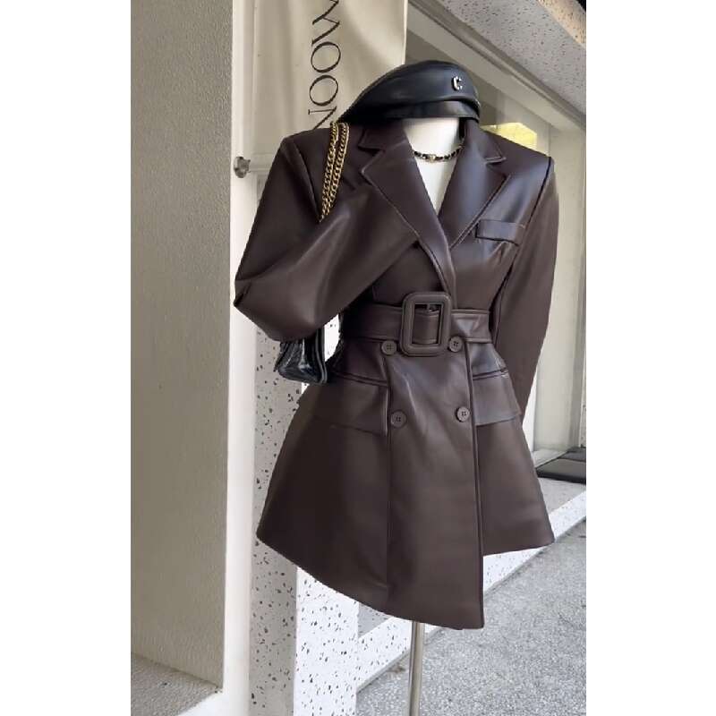 Fashionable Retro Beautiful Leather Coat For Women