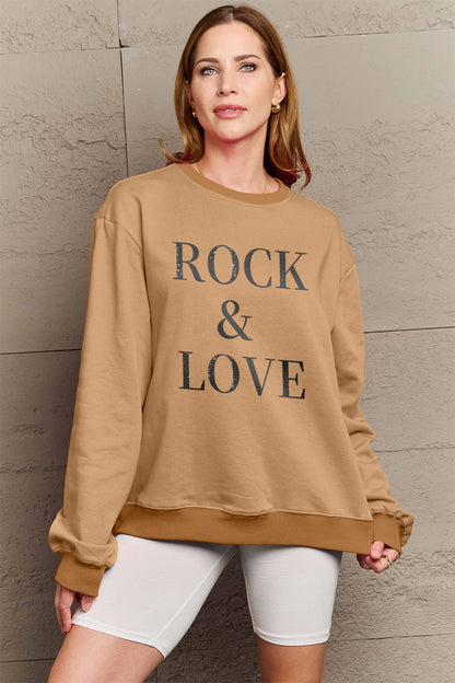 Simply Love Sweat-shirt à col rond ROCK ＆ LOVE en taille réelle